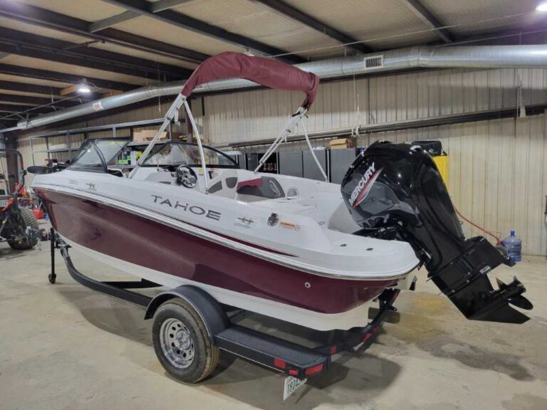 2024 Tahoe 200S US-BUJ32366F324 [photo 9]